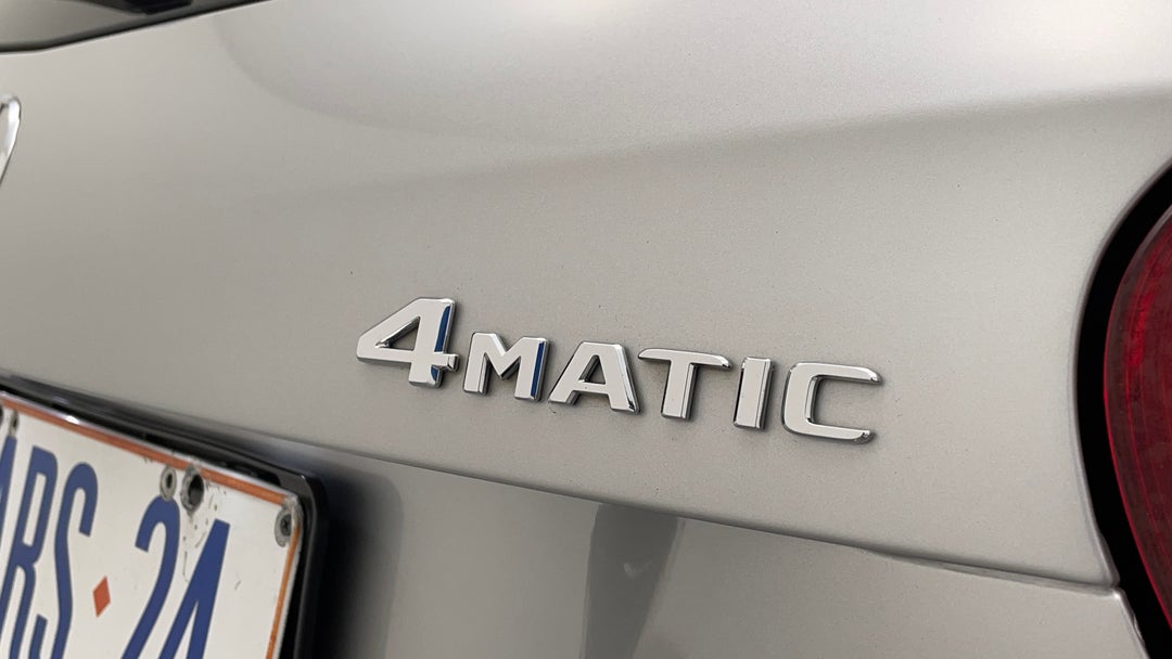 Badge (Boot Right Side)