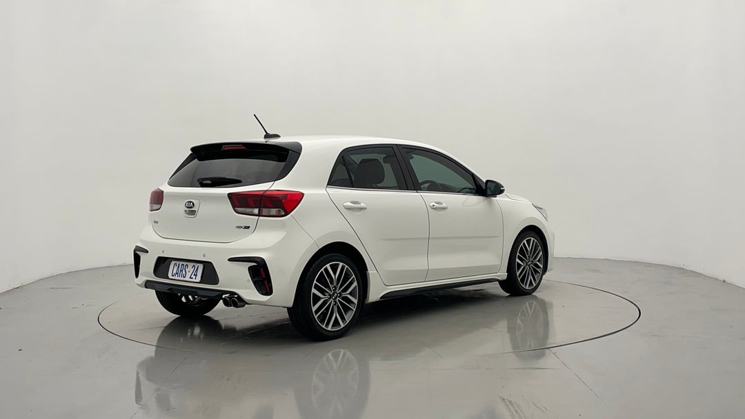 Right Back Diagonal (45- Degree) View