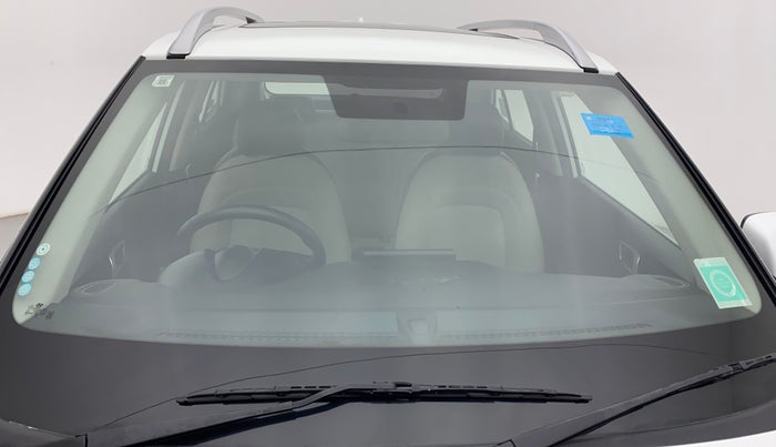 2021 Hyundai VENUE SX 1.0 TURBO, Petrol, Manual, 37,550 km, Front windshield - Minor spot on windshield