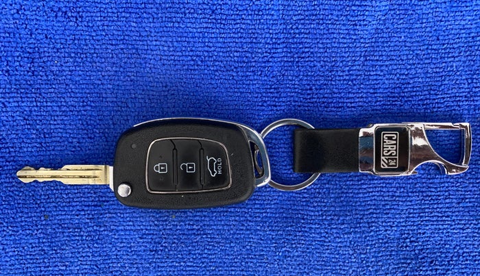 2021 Hyundai VENUE SX 1.0 TURBO, Petrol, Manual, 37,550 km, Key Close Up