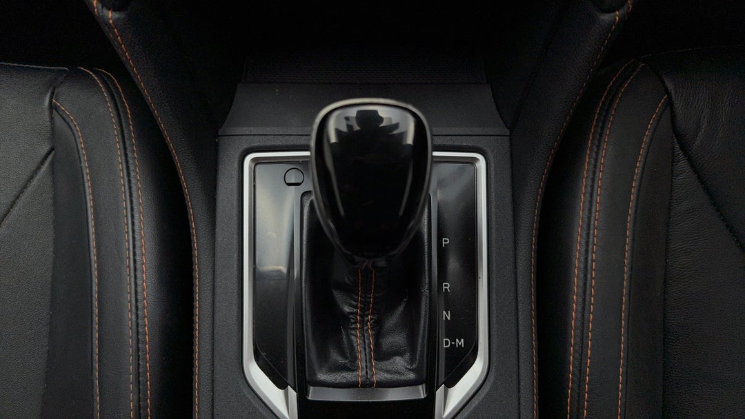 2019 Subaru XV 2.0i-s, Automatic, 75272 km, Gear Lever 