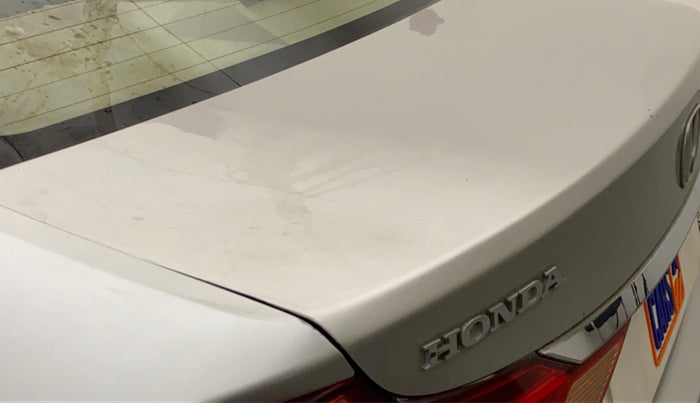 2014 Honda City 1.5L I-VTEC VX CVT, Petrol, Automatic, 85,821 km, Dicky (Boot door) - Minor scratches