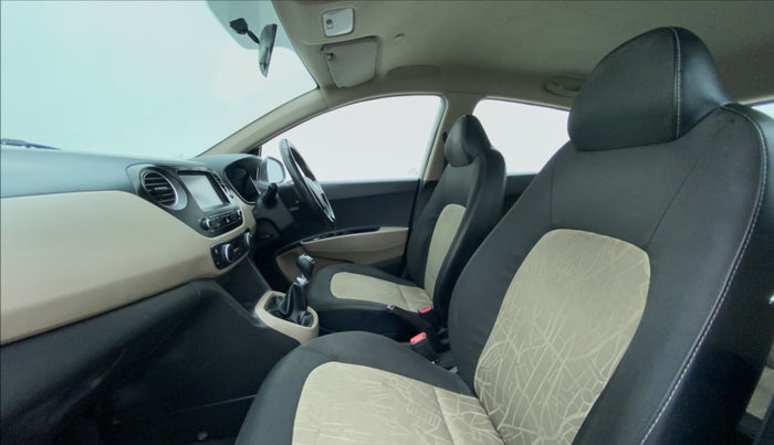 2017 Hyundai Grand i10 ASTA 1.2 (O) VTVT, Petrol, Manual, 53,512 km, Right Side Front Door Cabin
