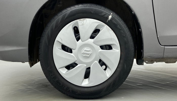 2017 Maruti Celerio ZXI D, Petrol, Manual, 65,970 km, Left Front Wheel