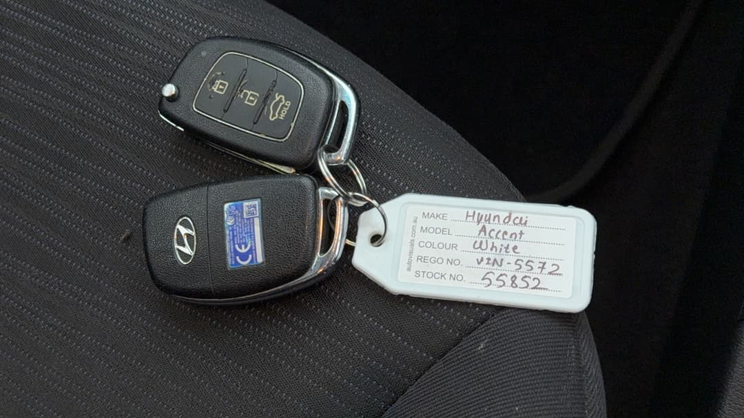 2019 Hyundai Accent Sport, Manual, 142832 km, Key Close-up