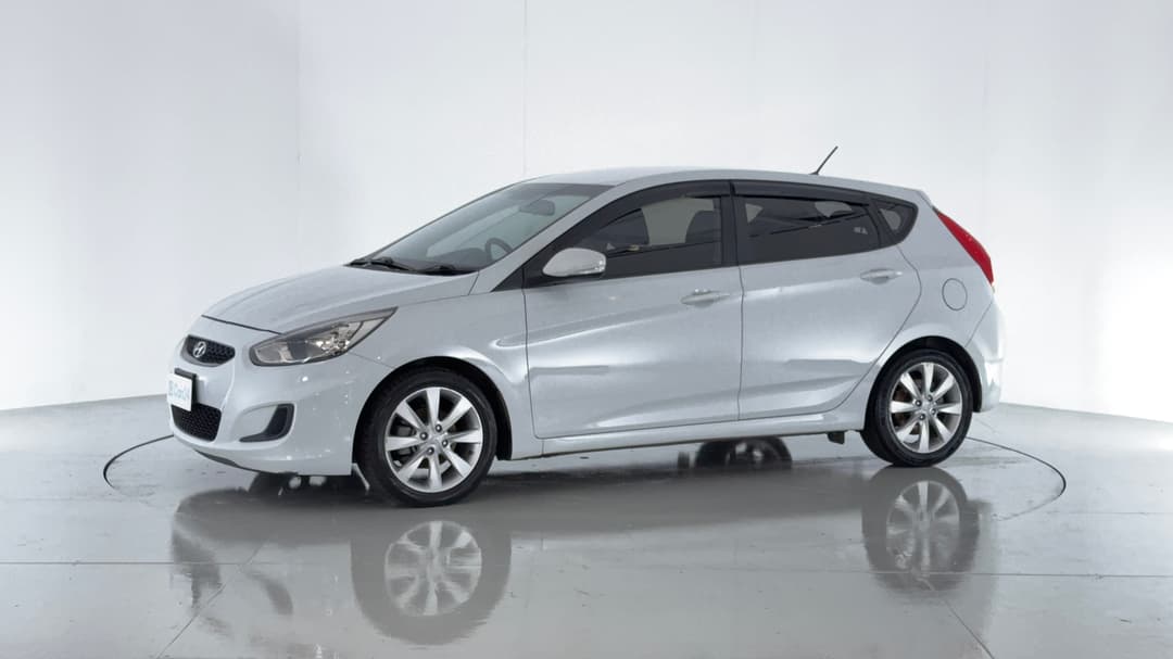 2019 Hyundai Accent Sport, Manual, 142832 km, Left Front Diagonal (45- Degree) View