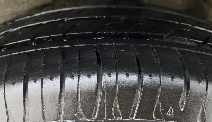2017 Maruti Celerio VXI CNG OPT, CNG, Manual, 88,844 km, Left Rear Tyre Tread