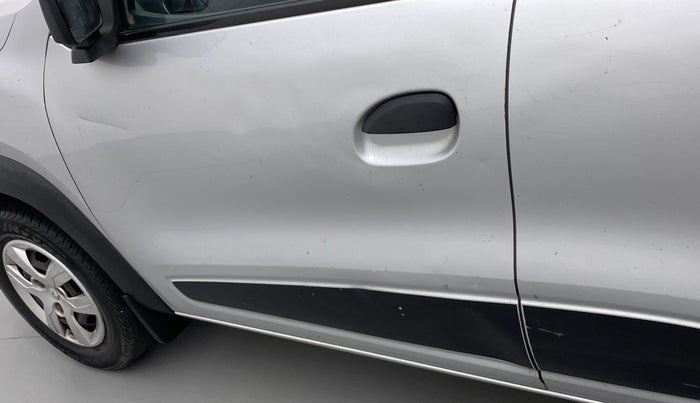 2015 Renault Kwid RXT 0.8, Petrol, Manual, 52,940 km, Front passenger door - Minor scratches
