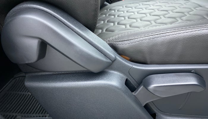 2018 Ford Ecosport 1.5 TITANIUM TI VCT, Petrol, Manual, 7,701 km, Driver Side Adjustment Panel