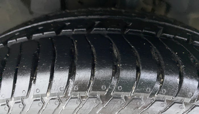 2018 Ford Ecosport 1.5 TITANIUM TI VCT, Petrol, Manual, 7,701 km, Left Front Tyre Tread