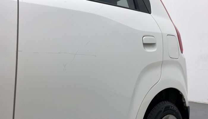 2019 Maruti New Wagon-R VXI 1.0, Petrol, Manual, 38,730 km, Rear left door - Minor scratches