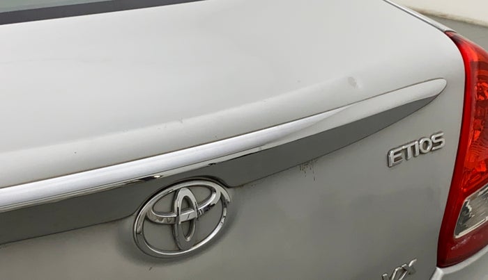 2011 Toyota Etios VX, Petrol, Manual, 1,15,500 km, Dicky (Boot door) - Slightly dented