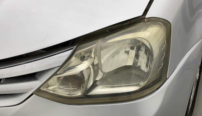 2011 Toyota Etios VX, Petrol, Manual, 1,15,500 km, Left headlight - Faded