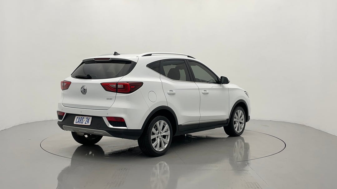 Right Back Diagonal (45- Degree) View