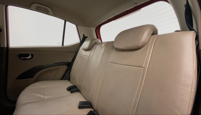 2011 Hyundai i10 SPORTZ 1.2, Petrol, Manual, 61,653 km, Right Side Rear Door Cabin