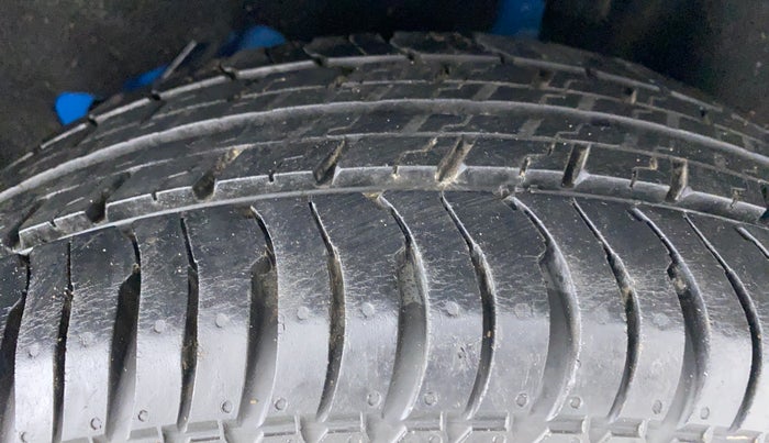 2019 Ford Ecosport 1.5 TREND TI VCT, Petrol, Manual, 43,785 km, Left Rear Tyre Tread