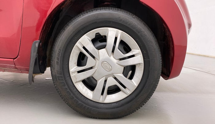 2017 Datsun Redi Go T (O), Petrol, Manual, 18,908 km, Right Front Wheel