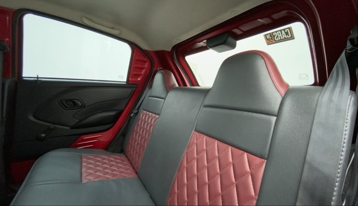 2017 Datsun Redi Go T (O), Petrol, Manual, 18,908 km, Right Side Rear Door Cabin