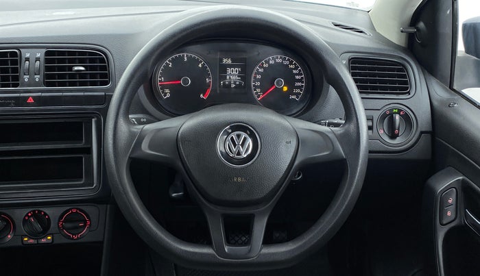 2014 Volkswagen Polo TRENDLINE 1.5L DIESEL, Diesel, Manual, 87,700 km, Steering Wheel Close Up