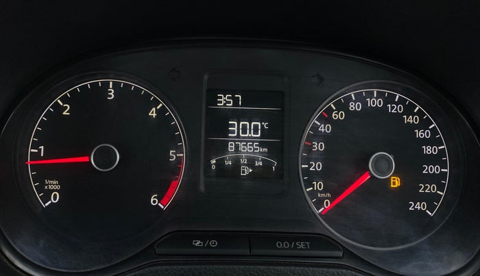 2014 Volkswagen Polo TRENDLINE 1.5L DIESEL, Diesel, Manual, 87,700 km, Odometer Image