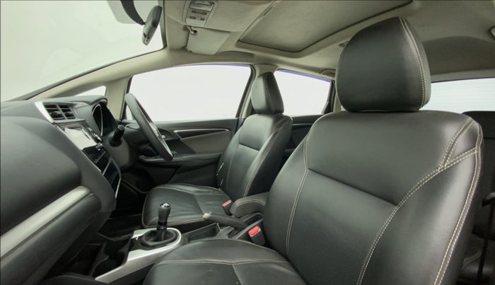 2017 Honda WR-V 1.5L I-DTEC VX MT, Diesel, Manual, 93,129 km, Right Side Front Door Cabin