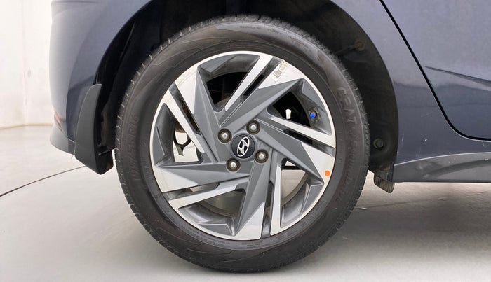 2022 Hyundai NEW I20 ASTA 1.2 MT, Petrol, Manual, 39,757 km, Right Rear Wheel