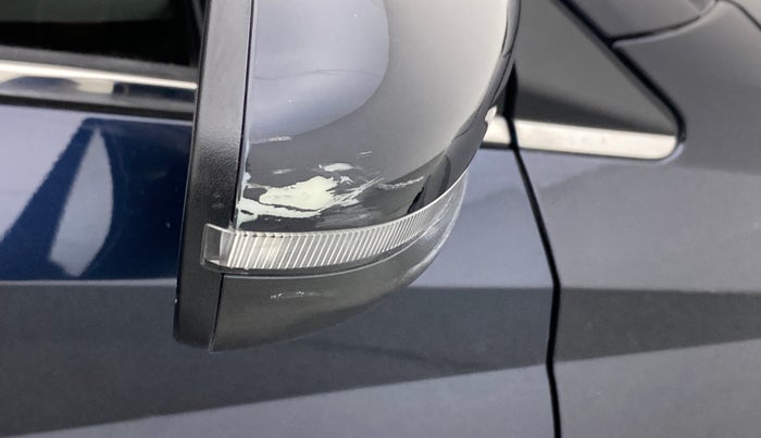 2022 Hyundai NEW I20 ASTA 1.2 MT, Petrol, Manual, 39,757 km, Right rear-view mirror - Minor scratches