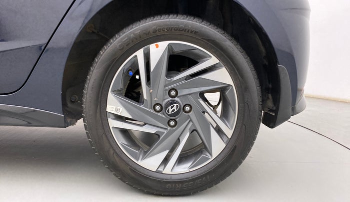 2022 Hyundai NEW I20 ASTA 1.2 MT, Petrol, Manual, 39,757 km, Left Rear Wheel