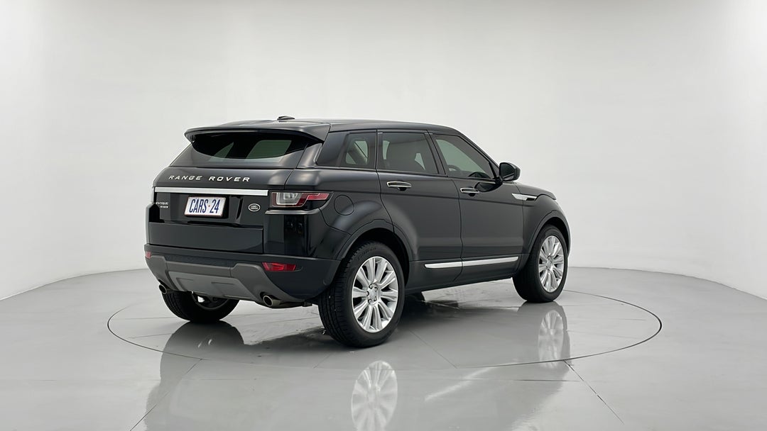 Right Back Diagonal (45- Degree) View