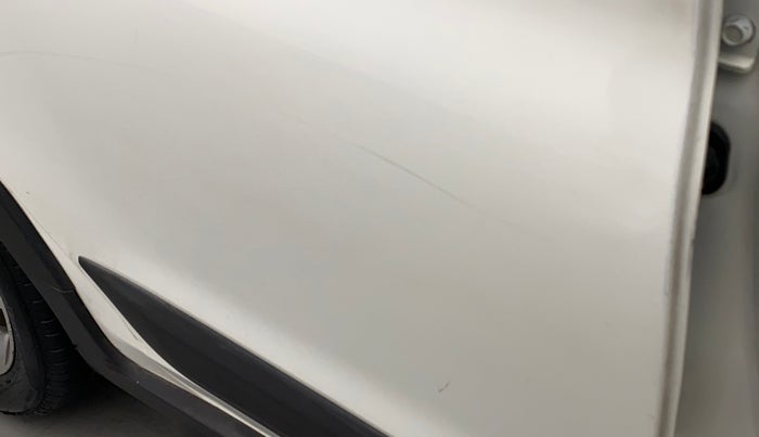 2017 Hyundai i20 Active 1.4 SX, Diesel, Manual, 1,00,917 km, Right rear door - Minor scratches