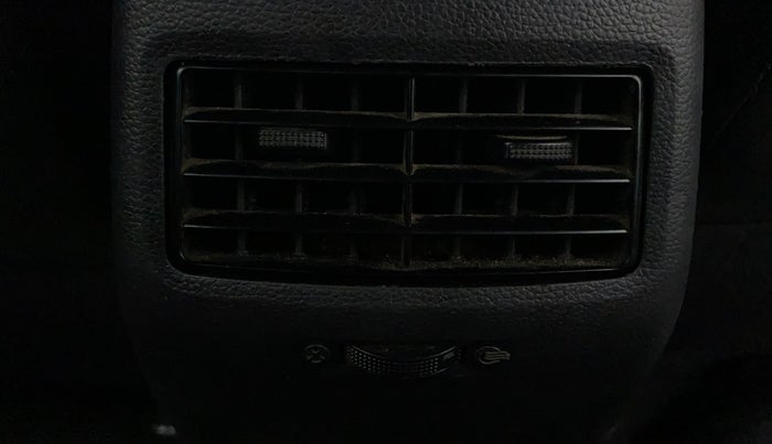 2017 Hyundai i20 Active 1.4 SX, Diesel, Manual, 1,00,917 km, Rear AC Vents