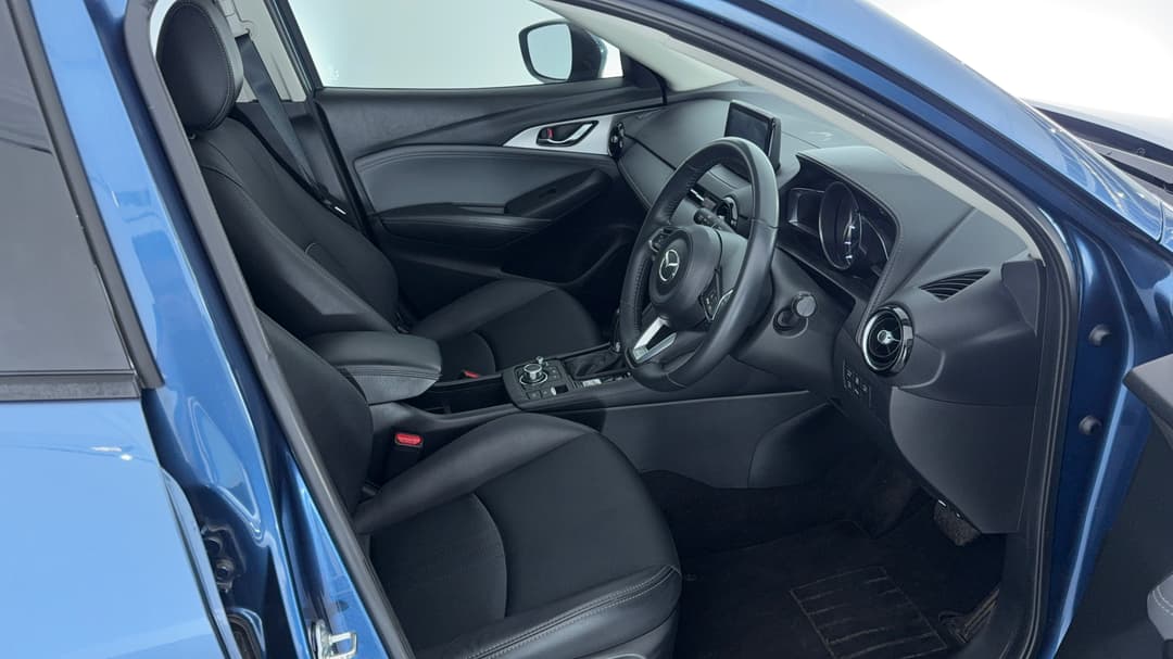 2021 Mazda CX-3 Stouring (FWD), Automatic, 81172 km, Right Side Front Door Cabin View