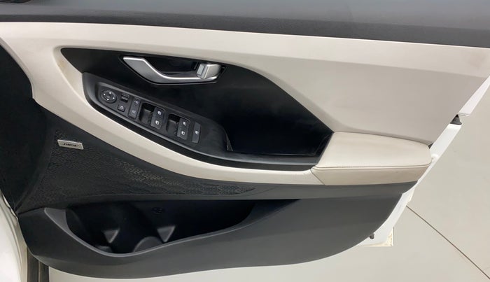 2020 Hyundai Creta SX (O) IVT 1.5 PETROL, Petrol, Automatic, 30,420 km, Driver Side Door Panels Control