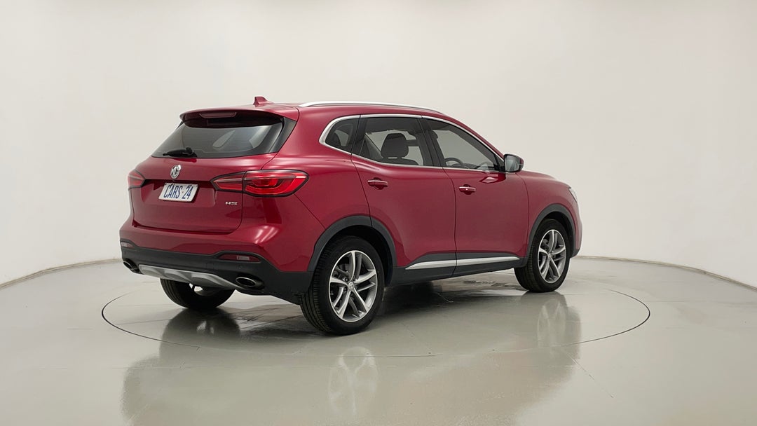 Right Back Diagonal (45- Degree) View