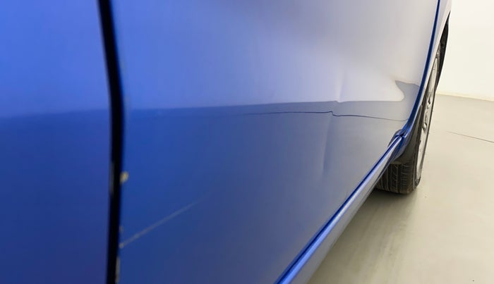 2018 Hyundai Grand i10 MAGNA 1.2 KAPPA VTVT, Petrol, Manual, 40,769 km, Driver-side door - Slightly dented