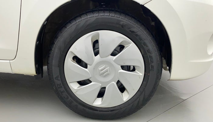 2017 Maruti Celerio ZXI AMT (O), Petrol, Automatic, 54,336 km, Right Front Wheel