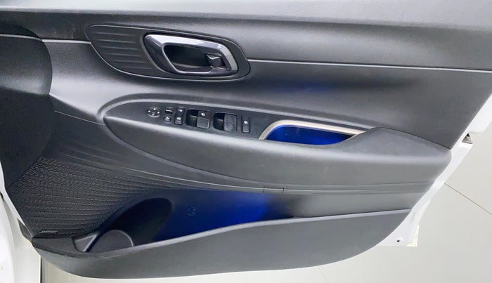2021 Hyundai NEW I20 ASTA (O) 1.5 CRDI MT, Diesel, Manual, 27,412 km, Driver Side Door Panels Control