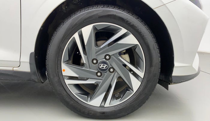 2021 Hyundai NEW I20 ASTA (O) 1.5 CRDI MT, Diesel, Manual, 27,412 km, Right Front Wheel