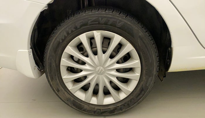 2014 Maruti Ciaz VDI, Diesel, Manual, 60,741 km, Right Rear Wheel