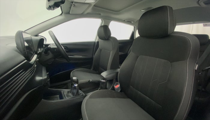 2022 Hyundai NEW I20 ASTA (O) 1.2 MT, Petrol, Manual, 3,271 km, Right Side Front Door Cabin