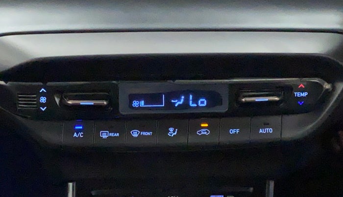 2022 Hyundai NEW I20 ASTA (O) 1.2 MT, Petrol, Manual, 3,271 km, Automatic Climate Control