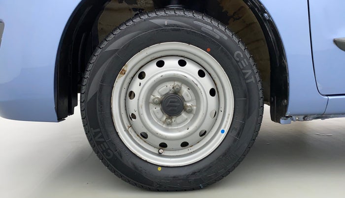 2014 Maruti Wagon R 1.0 LXI, Petrol, Manual, 13,900 km, Left Front Wheel
