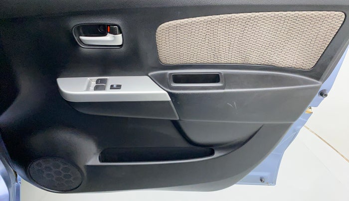 2014 Maruti Wagon R 1.0 LXI, Petrol, Manual, 13,900 km, Driver Side Door Panels Control