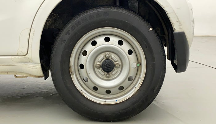 2011 Maruti Ritz LXI, Petrol, Manual, 93,736 km, Left Rear Wheel