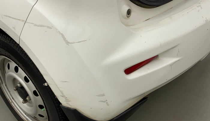 2011 Maruti Ritz LXI, Petrol, Manual, 93,736 km, Rear bumper - Minor scratches