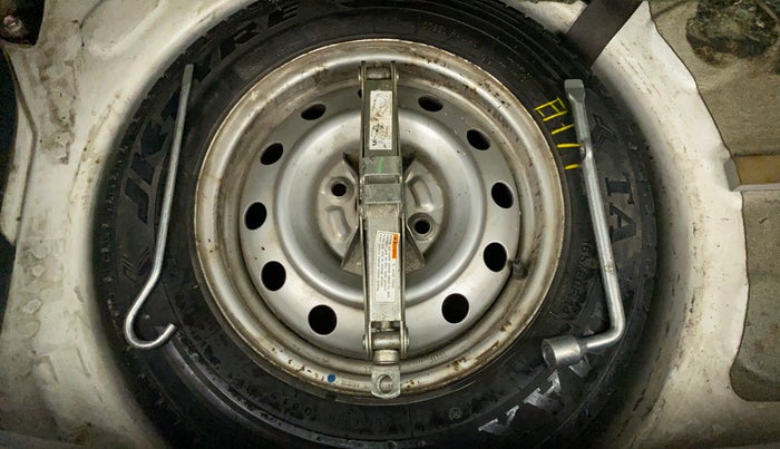 2011 Maruti Ritz LXI, Petrol, Manual, 93,736 km, Spare Tyre
