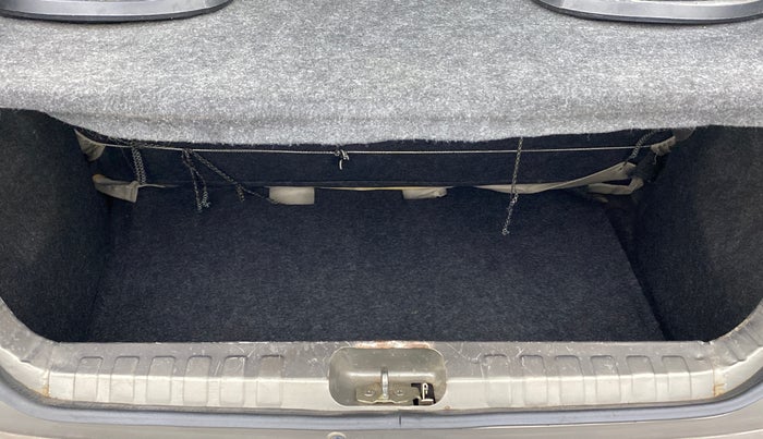 2016 Datsun Redi Go T (O), Petrol, Manual, 34,271 km, Boot Inside