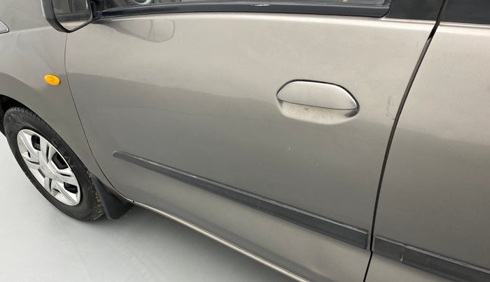 2016 Datsun Redi Go T (O), Petrol, Manual, 34,271 km, Front passenger door - Slightly dented