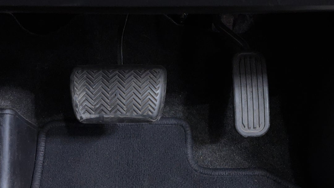 Pedals and Footmat