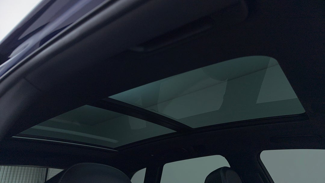 Interior Sunroof/Moonroof